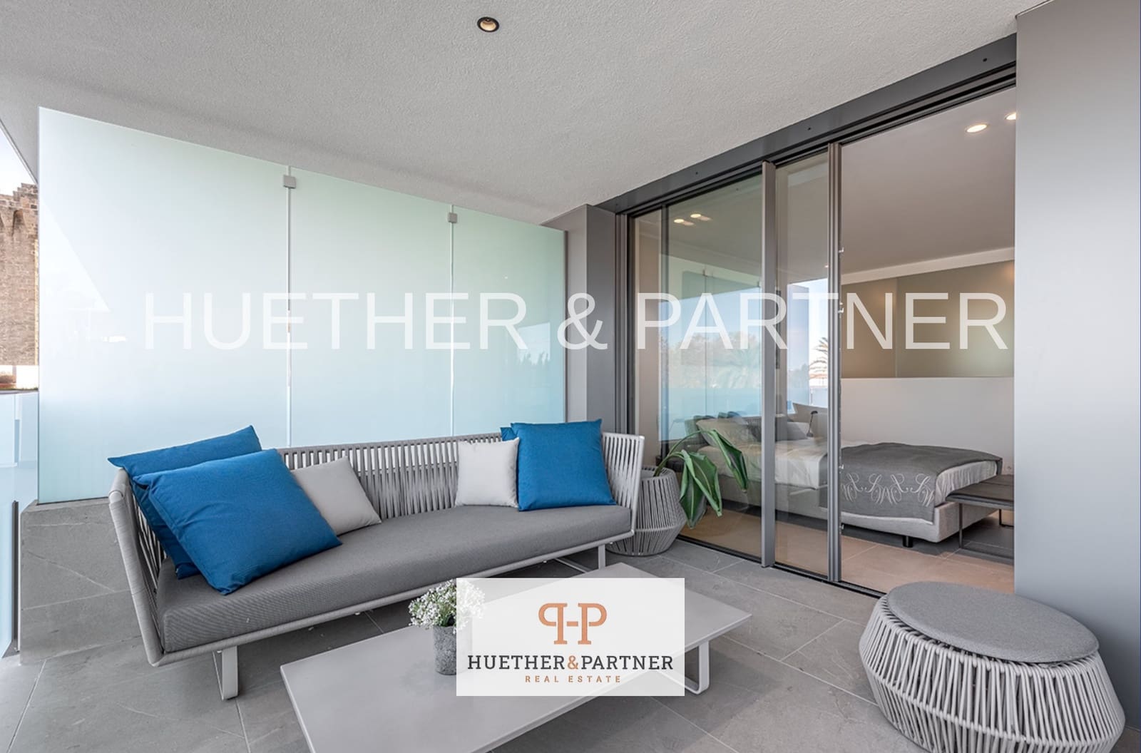 3 bedroom Flat for sale in Palma de Mallorca - € 2,100,000 (Ref: 9508111)