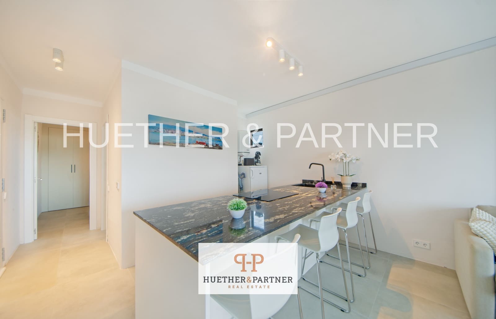 1 bedroom Flat for sale in Calas de Mallorca - € 199,000 (Ref: 9539616)