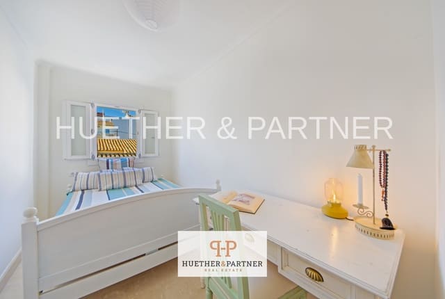 2 bedroom Flat for sale in Portocristo / Port de Manacor, Manacor - € 390,000 (Ref: 9547379)