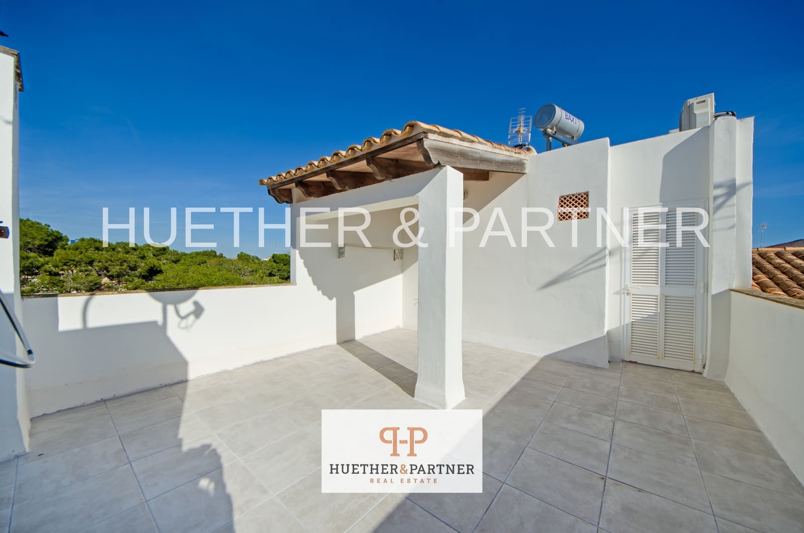 2 bedroom Flat for sale in Portocristo / Port de Manacor - € 390,000 (Ref: 9547379)