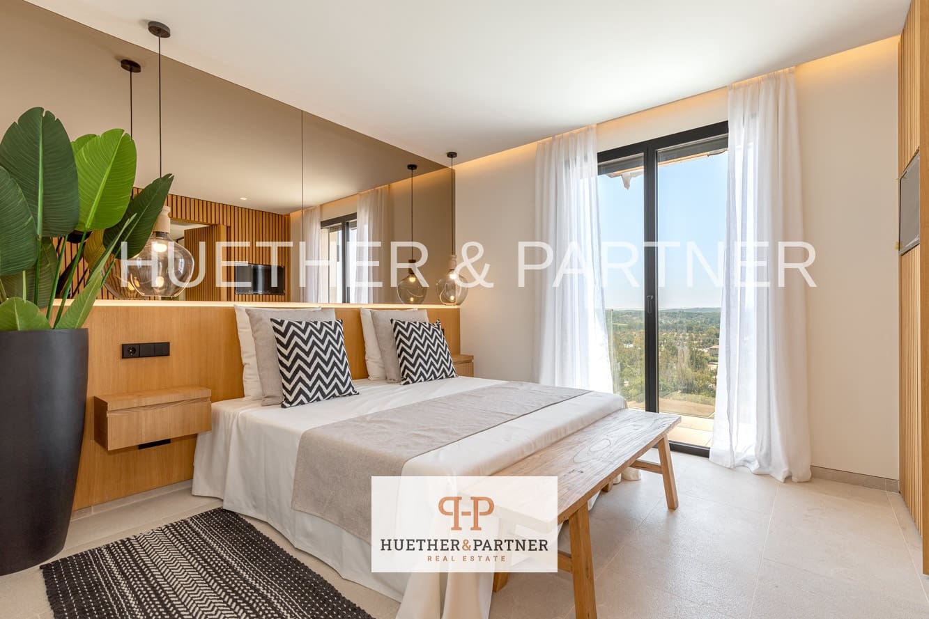 4 slaapkamer Flat te koop in Santa Ponsa - € 2.850.000 (Ref: 9563979)