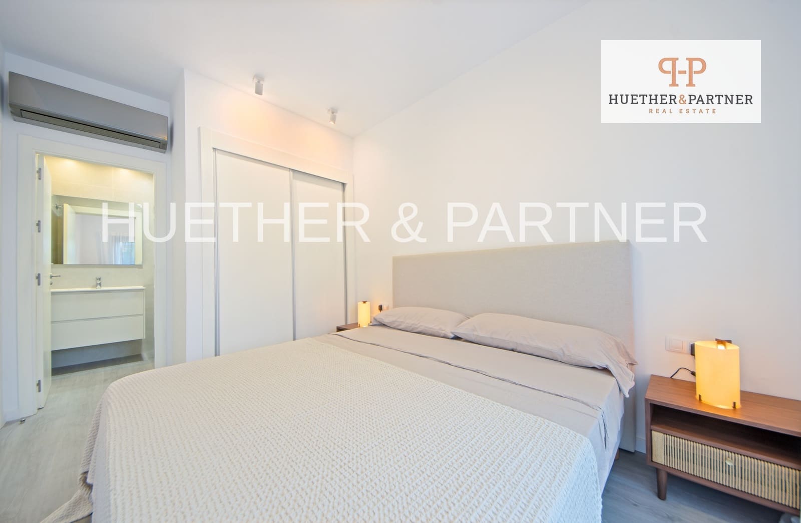 2 bedroom Flat for sale in Cala Murada - € 398,000 (Ref: 9603027)