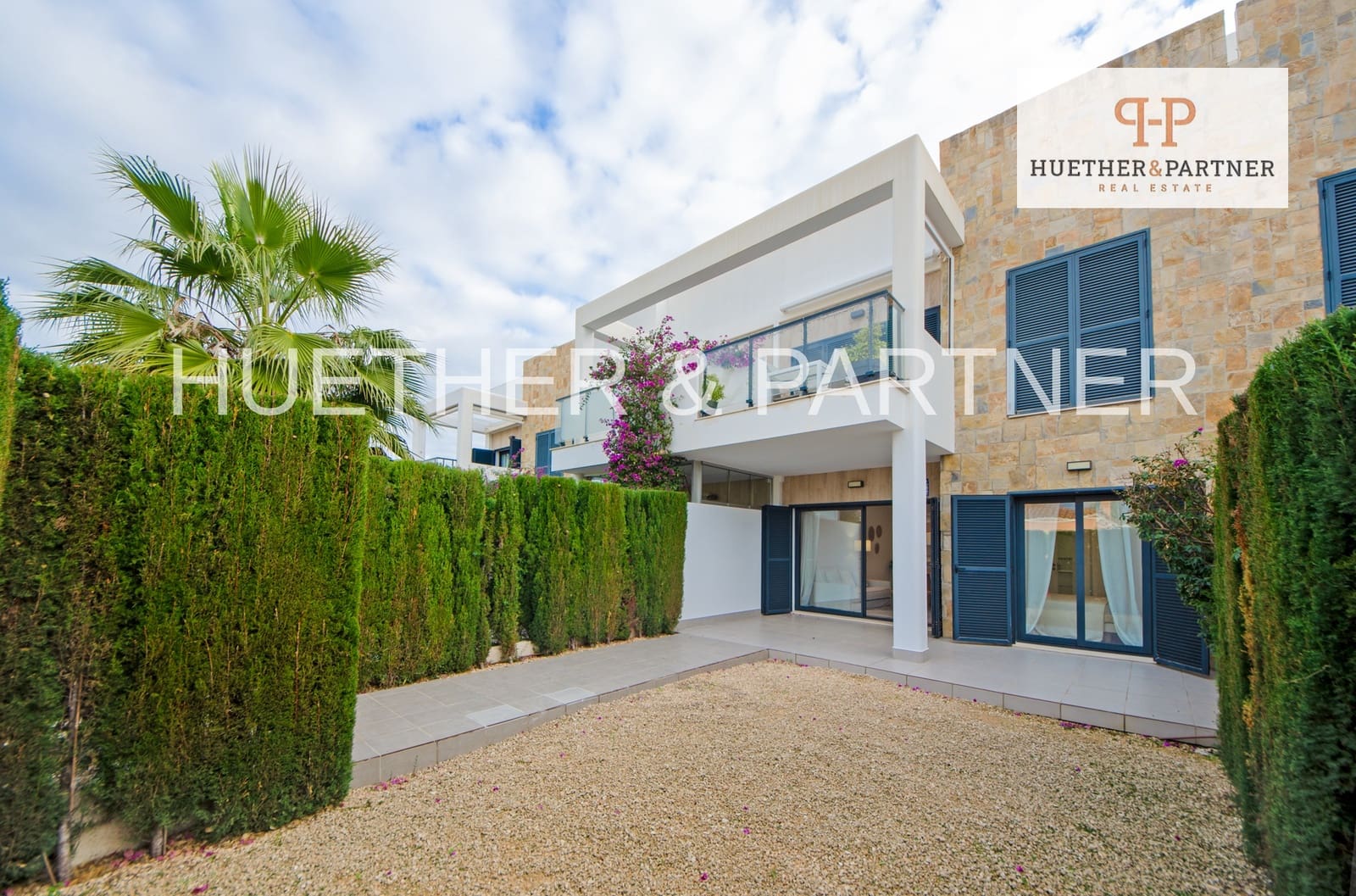 2 bedroom Flat for sale in Cala Murada - € 398,000 (Ref: 9603027)