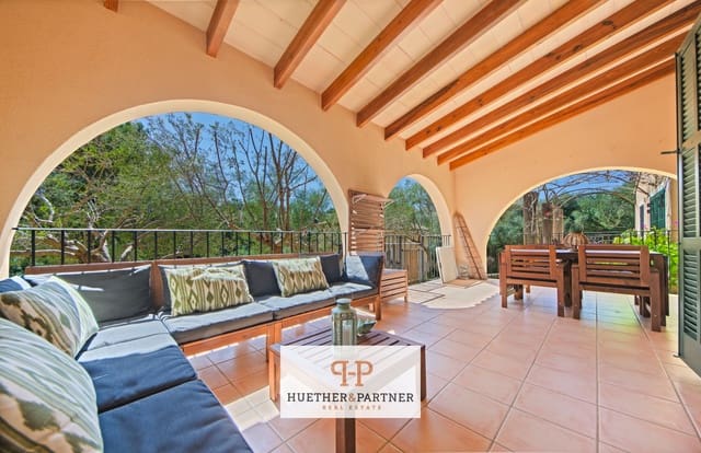 2 slaapkamer Rijtjeshuis te koop in Cala Romantica, Manacor - € 435.000 (Ref: 9752492)