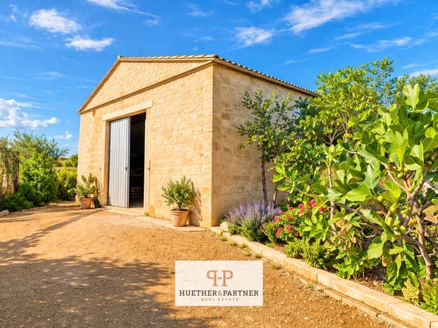 5 soverom Finca/Herregård til salgs i Portocristo / Port de Manacor, Manacor - € 660 000 (Ref: 9765090)