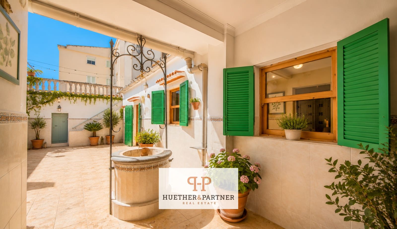 2 bedroom Townhouse for sale in Portocristo / Port de Manacor - € 488,000 (Ref: 9884003)