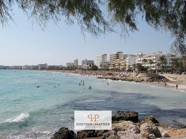 2 bedroom Flat for rent in Cala Millor, Son Servera - € 1,300 (Ref: 9919324)