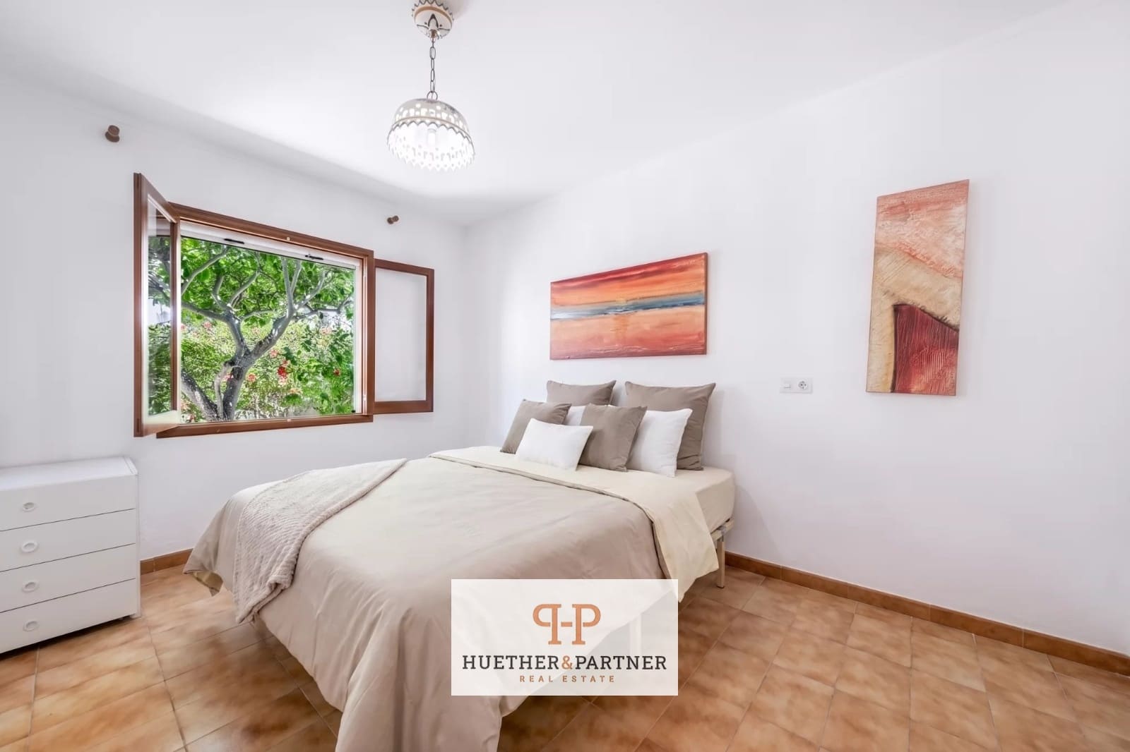 Piso de 3 habitaciones en Cala Mandia en venta - 650.000 € (Ref: 9999405)