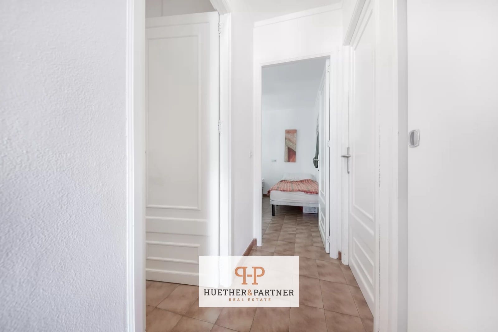 Piso de 3 habitaciones en Cala Mandia en venta - 650.000 € (Ref: 9999405)