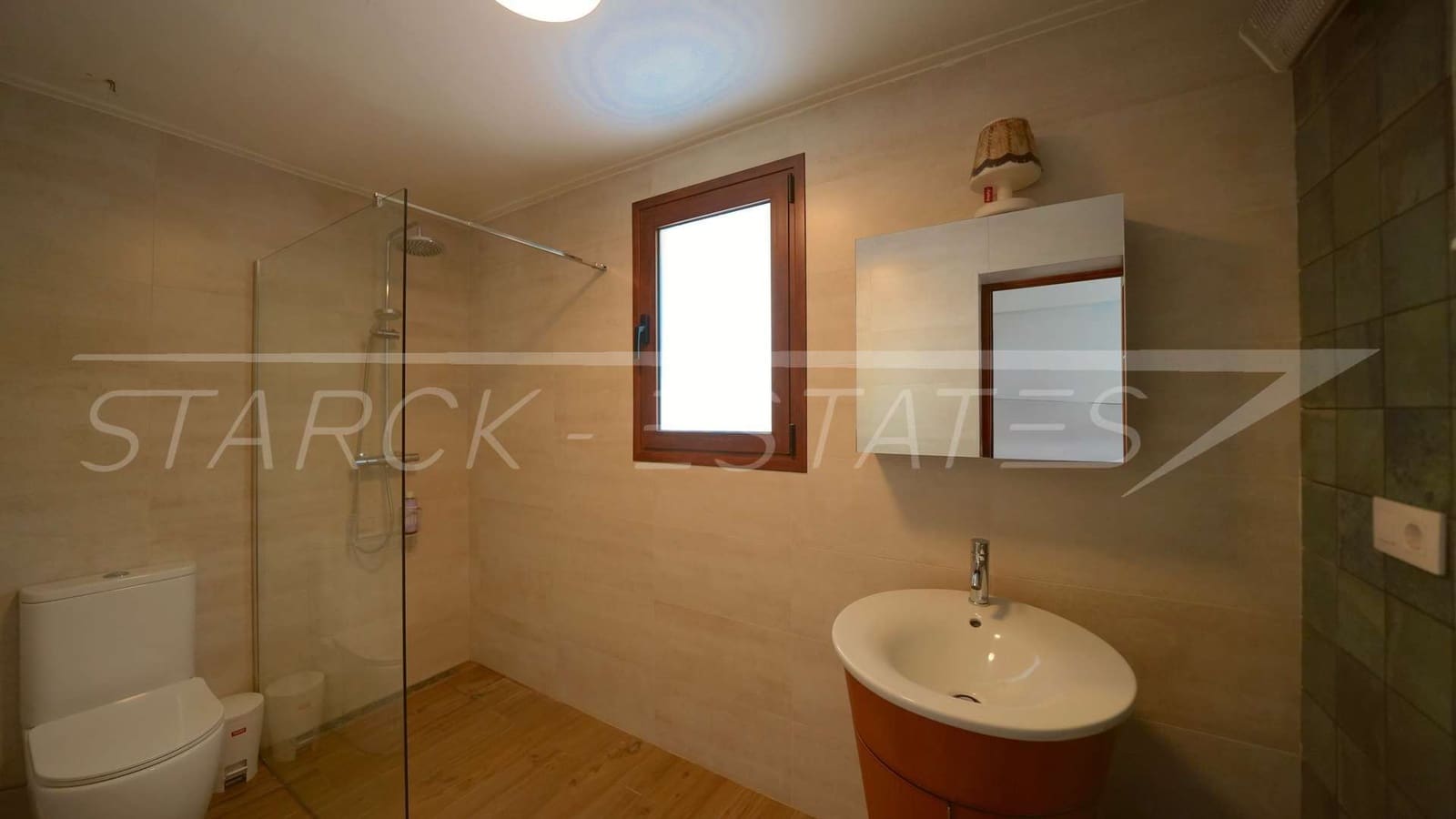 4 Zimmer Finca/Landgut zu verkaufen in Orba mit Pool - 595.000 € (Ref: 10004379)