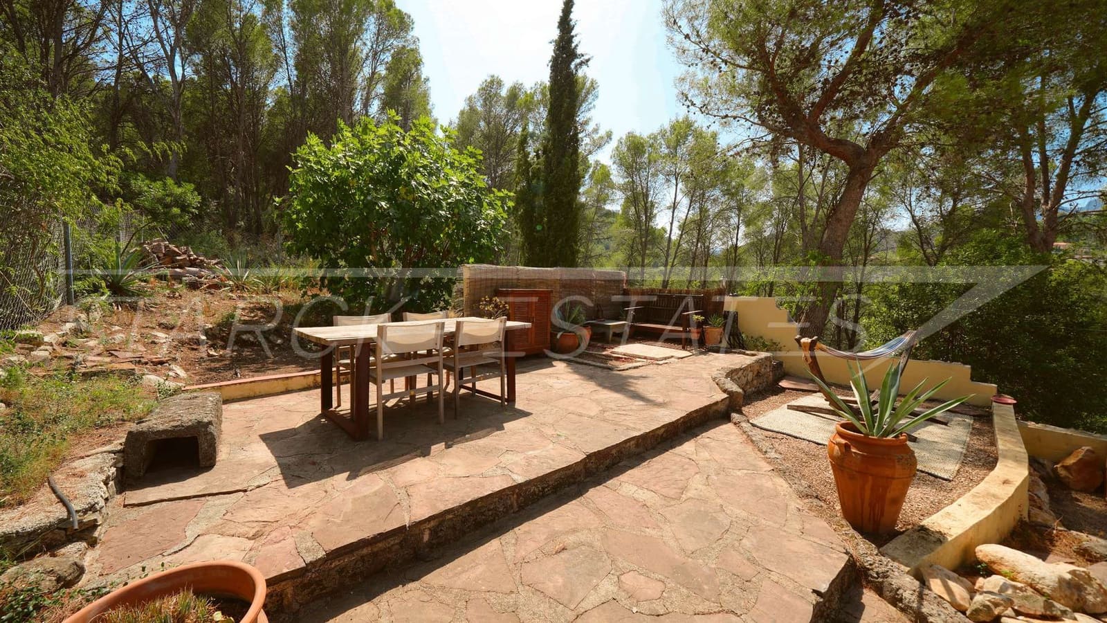 4 Zimmer Finca/Landgut zu verkaufen in Orba mit Pool - 595.000 € (Ref: 10004379)