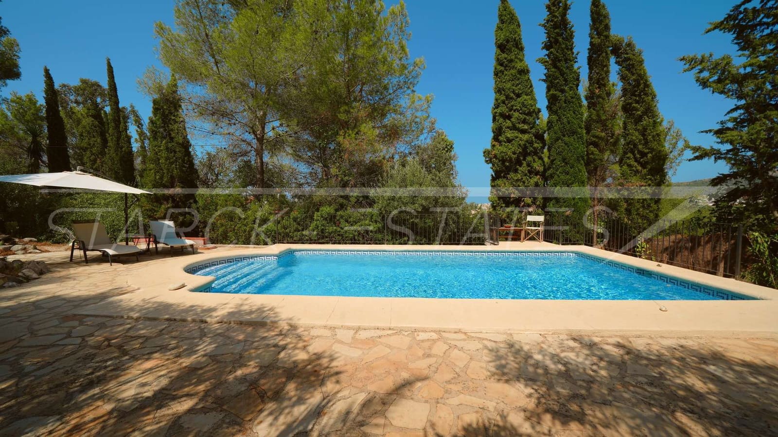 4 Zimmer Finca/Landgut zu verkaufen in Orba mit Pool - 595.000 € (Ref: 10004379)