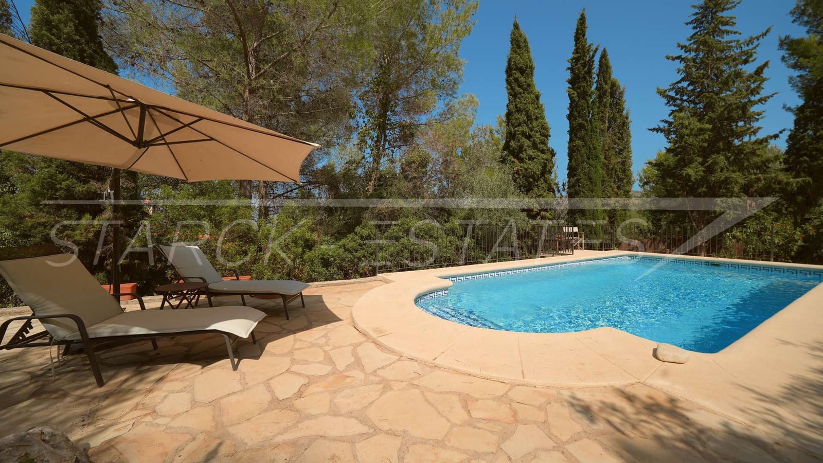 4 Zimmer Finca/Landgut zu verkaufen in Orba mit Pool - 595.000 € (Ref: 10004379)