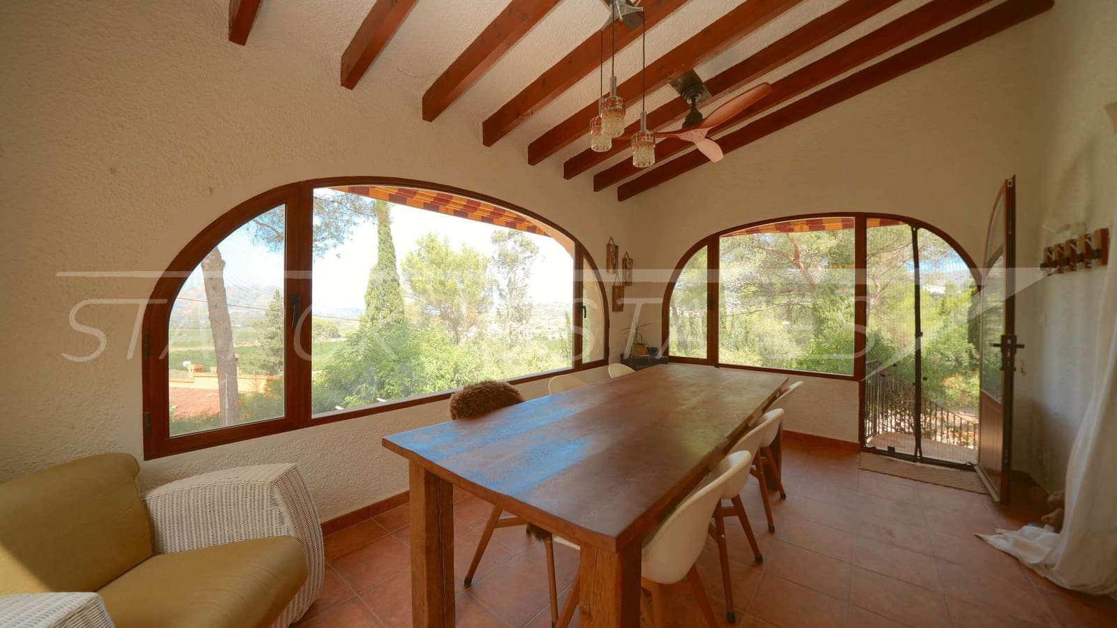 4 Zimmer Finca/Landgut zu verkaufen in Orba mit Pool - 595.000 € (Ref: 10004379)