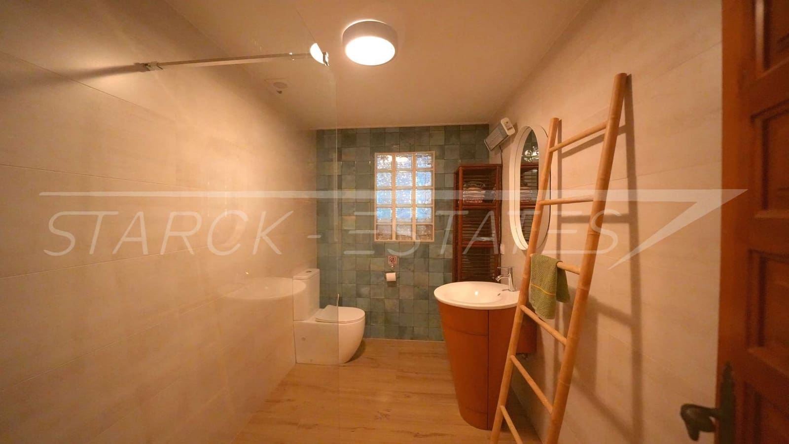 4 Zimmer Finca/Landgut zu verkaufen in Orba mit Pool - 595.000 € (Ref: 10004379)