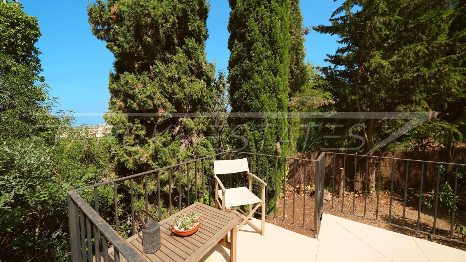 4 Zimmer Finca/Landgut zu verkaufen in Orba mit Pool - 595.000 € (Ref: 10004379)