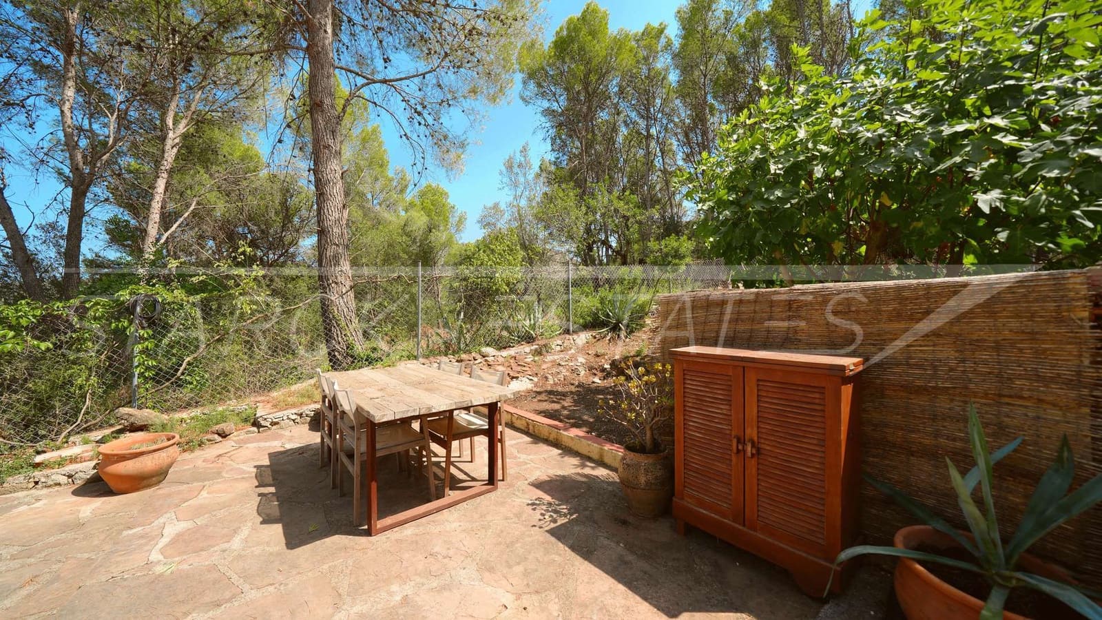 4 Zimmer Finca/Landgut zu verkaufen in Orba mit Pool - 595.000 € (Ref: 10004379)
