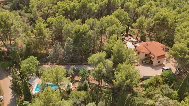 4 soverom Finca/Herregård til salgs i Orba med svømmebasseng - € 595 000 (Ref: 10004379)