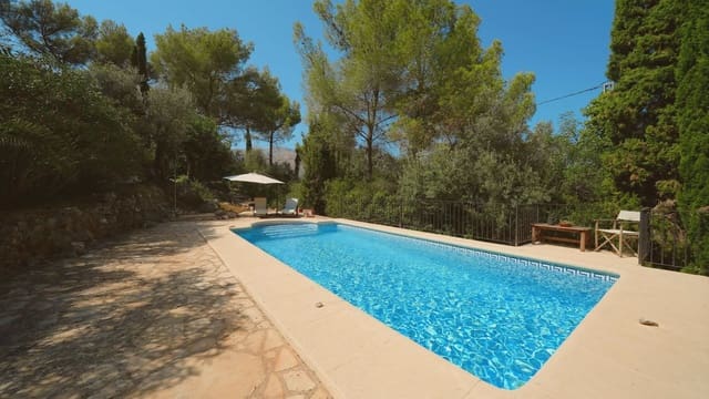4 soverom Finca/Herregård til salgs i Orba med svømmebasseng - € 595 000 (Ref: 10004379)