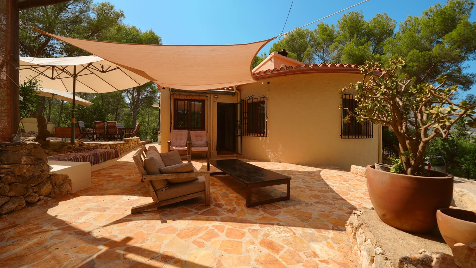4 bedroom Finca/Country House for sale in Orba with pool garage - € 595,000 (Ref: 10004379)