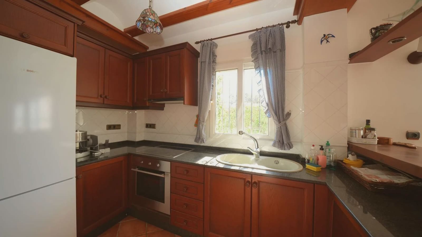 3 slaapkamer Huis te koop in Denia met zwembad - € 250.000 (Ref: 10021405)