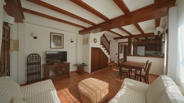 3 slaapkamer Huis te koop in Centro Urbano, Dénia met zwembad - € 250.000 (Ref: 10021405)