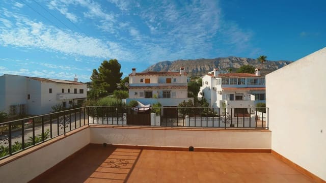 3 slaapkamer Huis te koop in Centro Urbano, Dénia met zwembad - € 250.000 (Ref: 10021405)