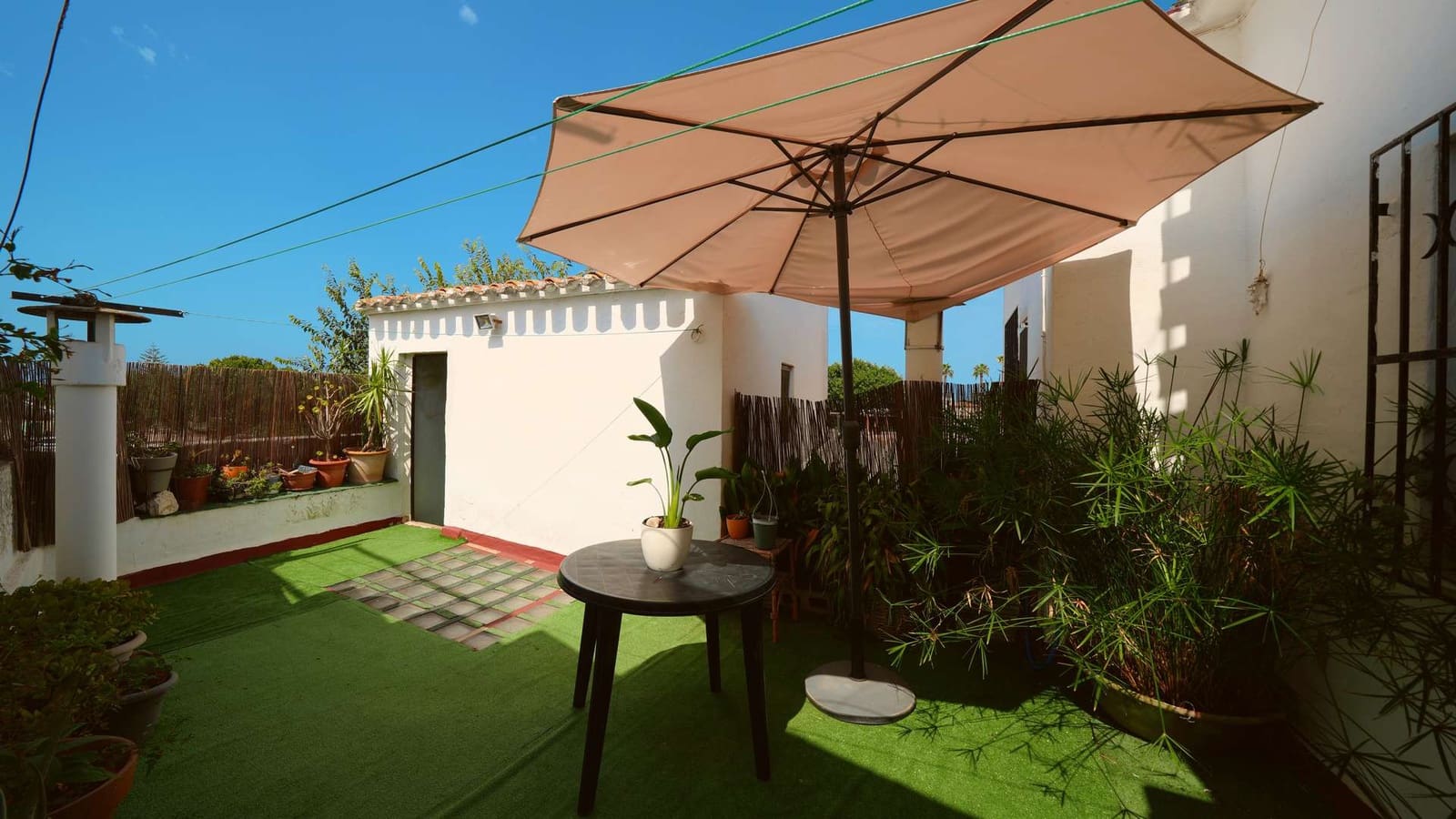 4 bedroom Townhouse for sale in Els Poblets - € 249,000 (Ref: 10038456)