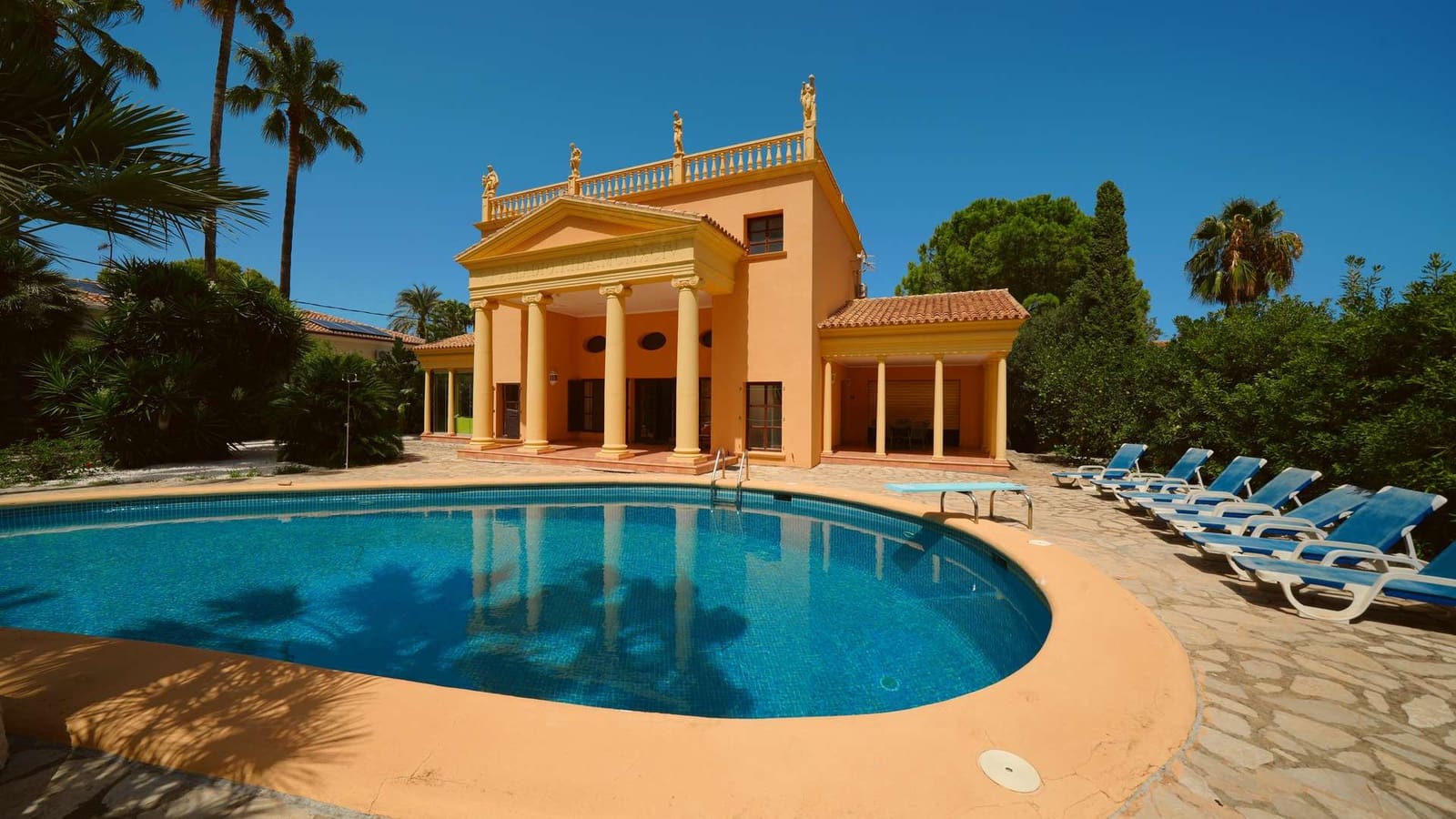 4 chambre Villa/Maison à vendre à Denia avec piscine - 895 000 € (Ref: 10038534)