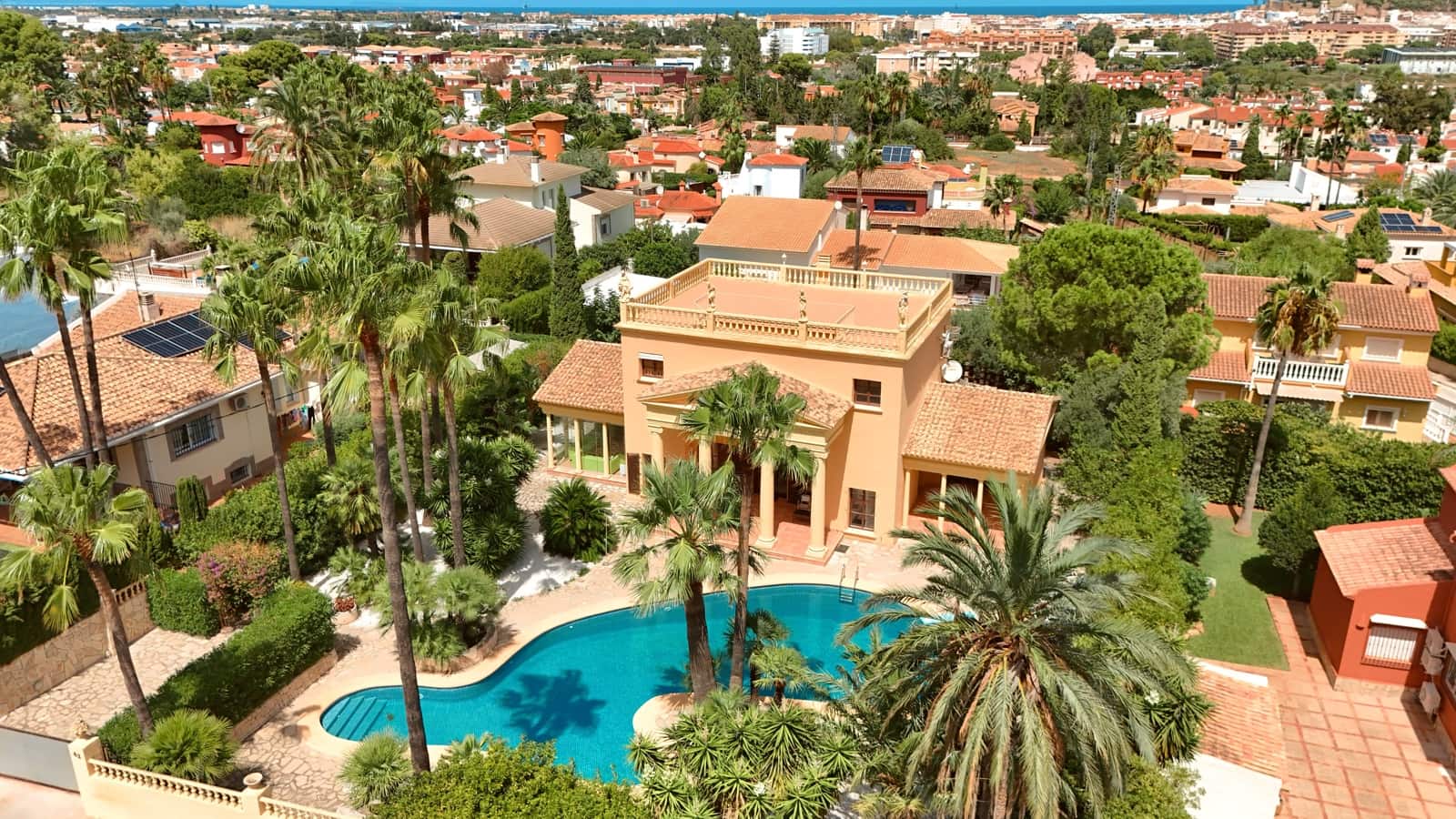 4 camera da letto Villa in vendita in Denia con piscina garage - 895.000 € (Rif: 10038534)