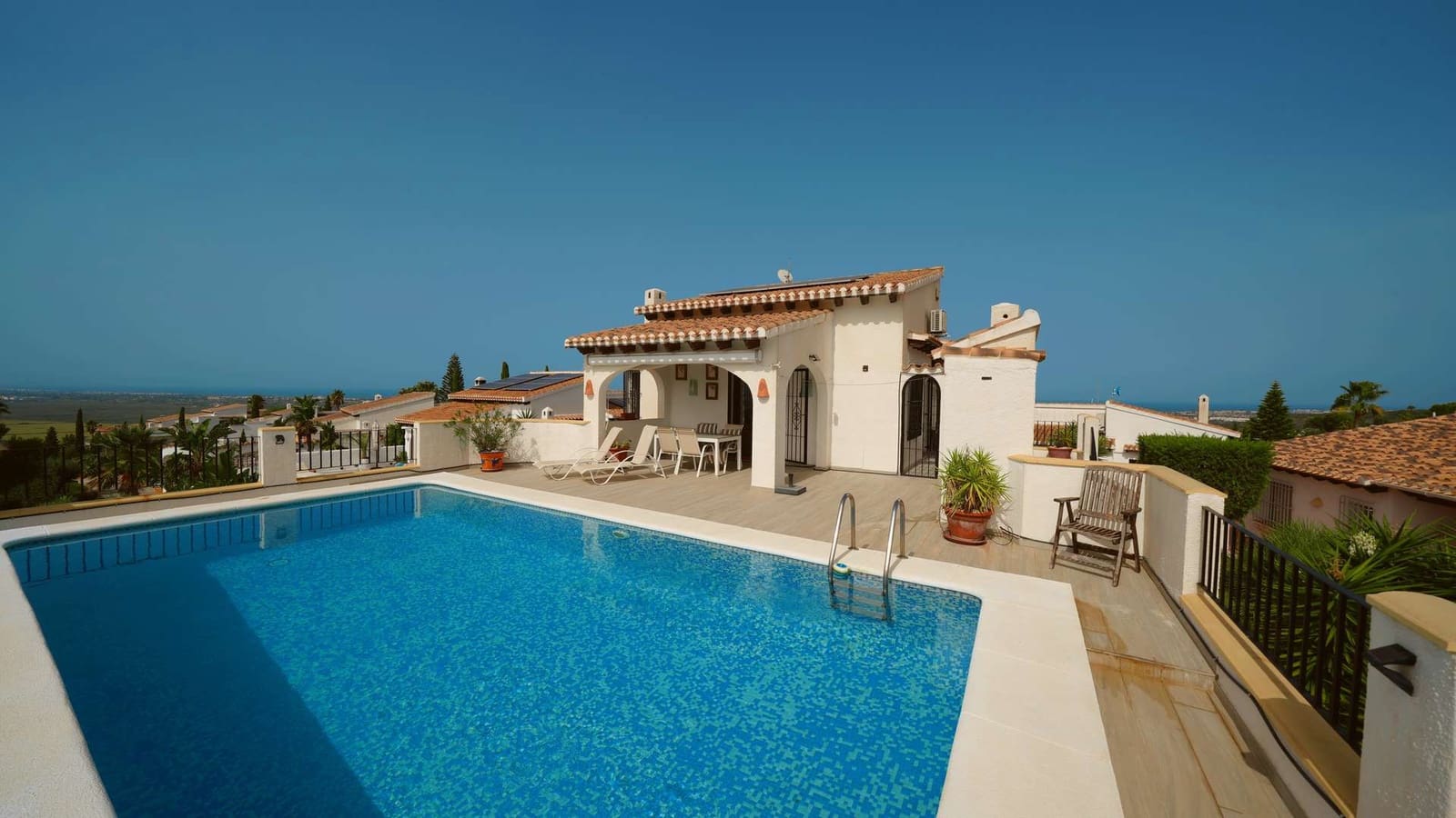 4 Zimmer Villa zu verkaufen in Monte Pego mit Pool Garage - 480.000 € (Ref: 10049896)