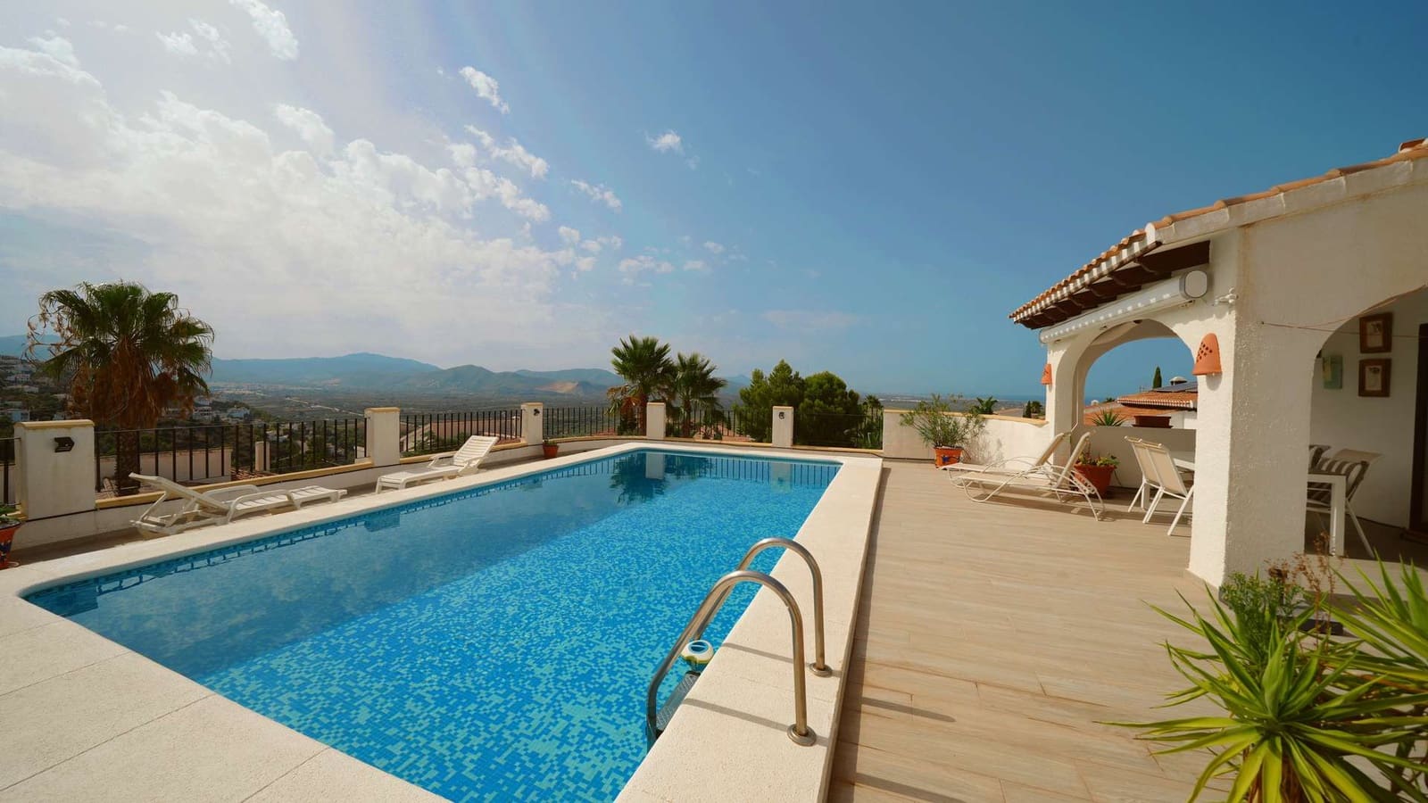 4 Zimmer Villa zu verkaufen in Monte Pego mit Pool Garage - 480.000 € (Ref: 10049896)