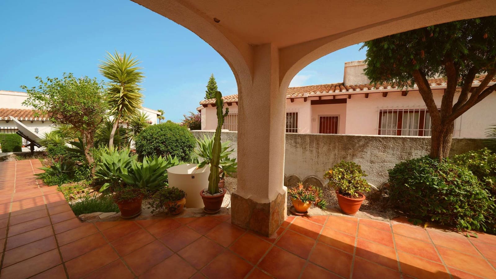 4 Zimmer Villa zu verkaufen in Monte Pego mit Pool Garage - 480.000 € (Ref: 10049896)