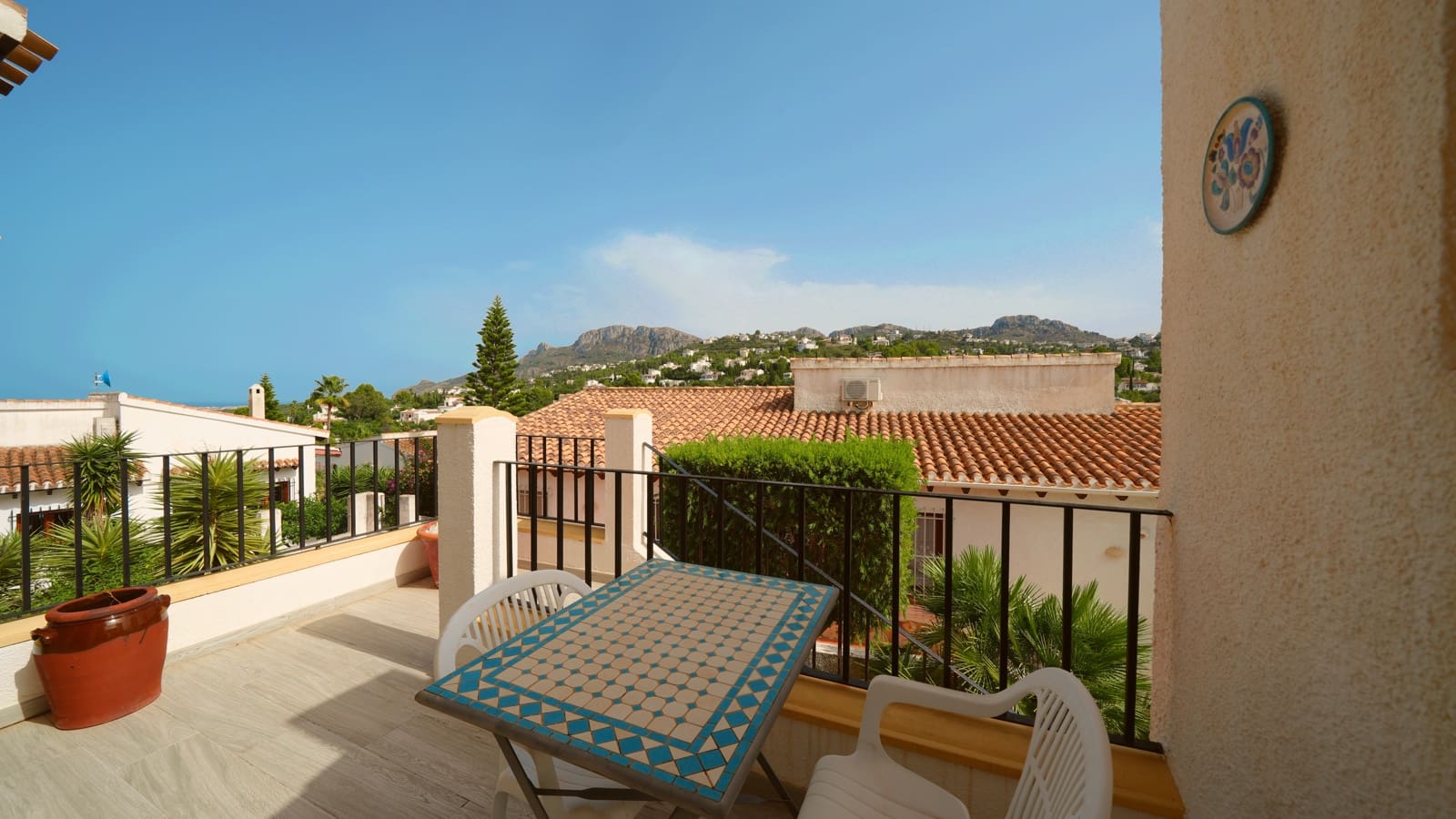 4 bedroom Villa for sale in Monte Pego with pool garage - € 480,000 (Ref: 10049896)