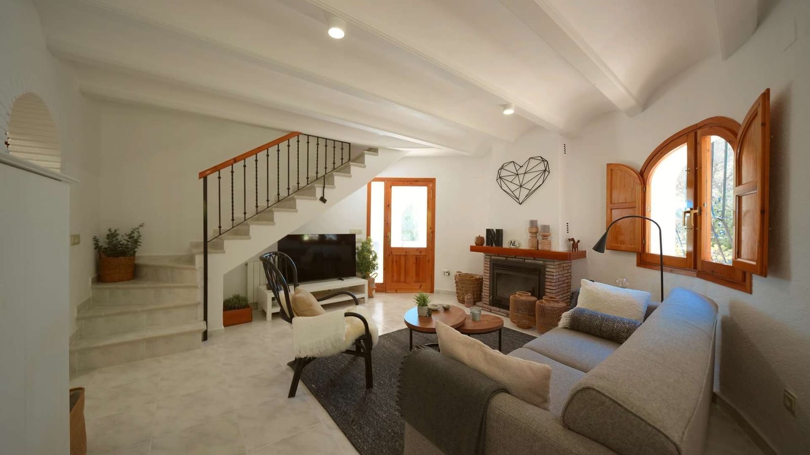 5 bedroom Villa for sale in Pedreguer with pool - € 525,000 (Ref: 10076531)