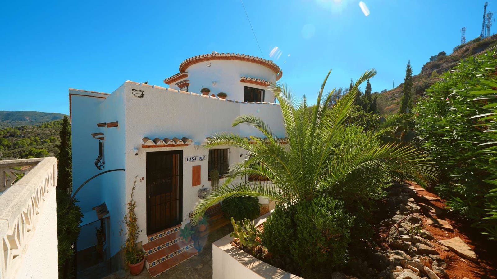 5 bedroom Villa for sale in Pedreguer with pool - € 525,000 (Ref: 10076531)