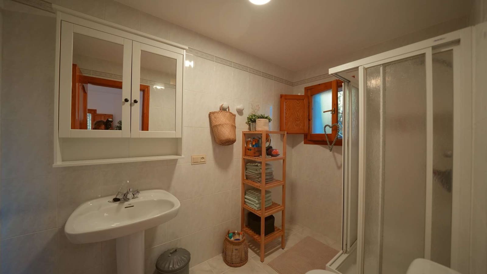 5 bedroom Villa for sale in Pedreguer with pool - € 525,000 (Ref: 10076531)