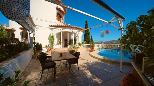 4 quarto Moradia para venda em Pedreguer com piscina - 525 000 € (Ref: 10076531)