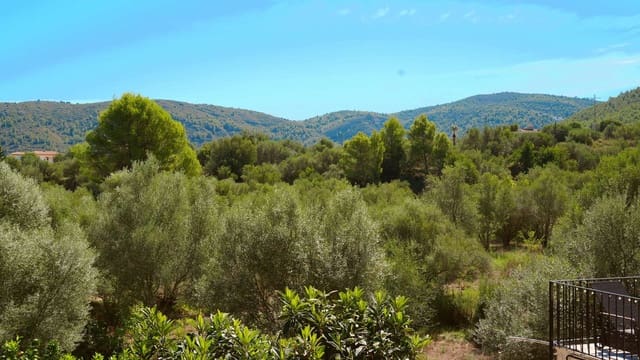 4 chambre Villa/Maison à vendre à Orba avec piscine garage - 525 000 € (Ref: 10077538)