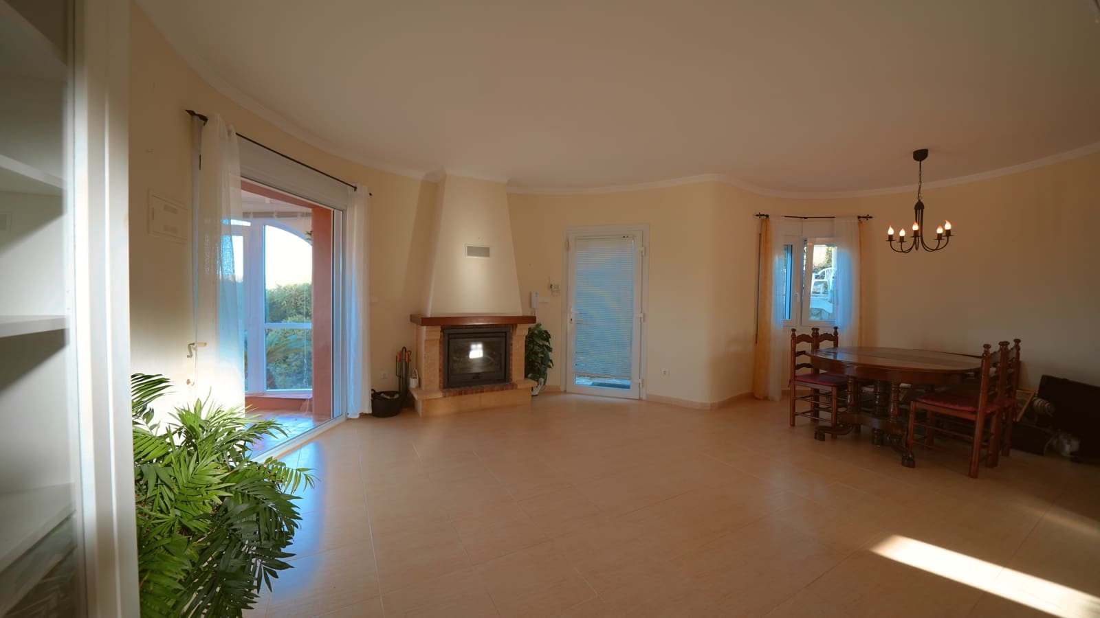 4 chambre Villa/Maison à vendre à Orba avec piscine - 399 000 € (Ref: 10106571)