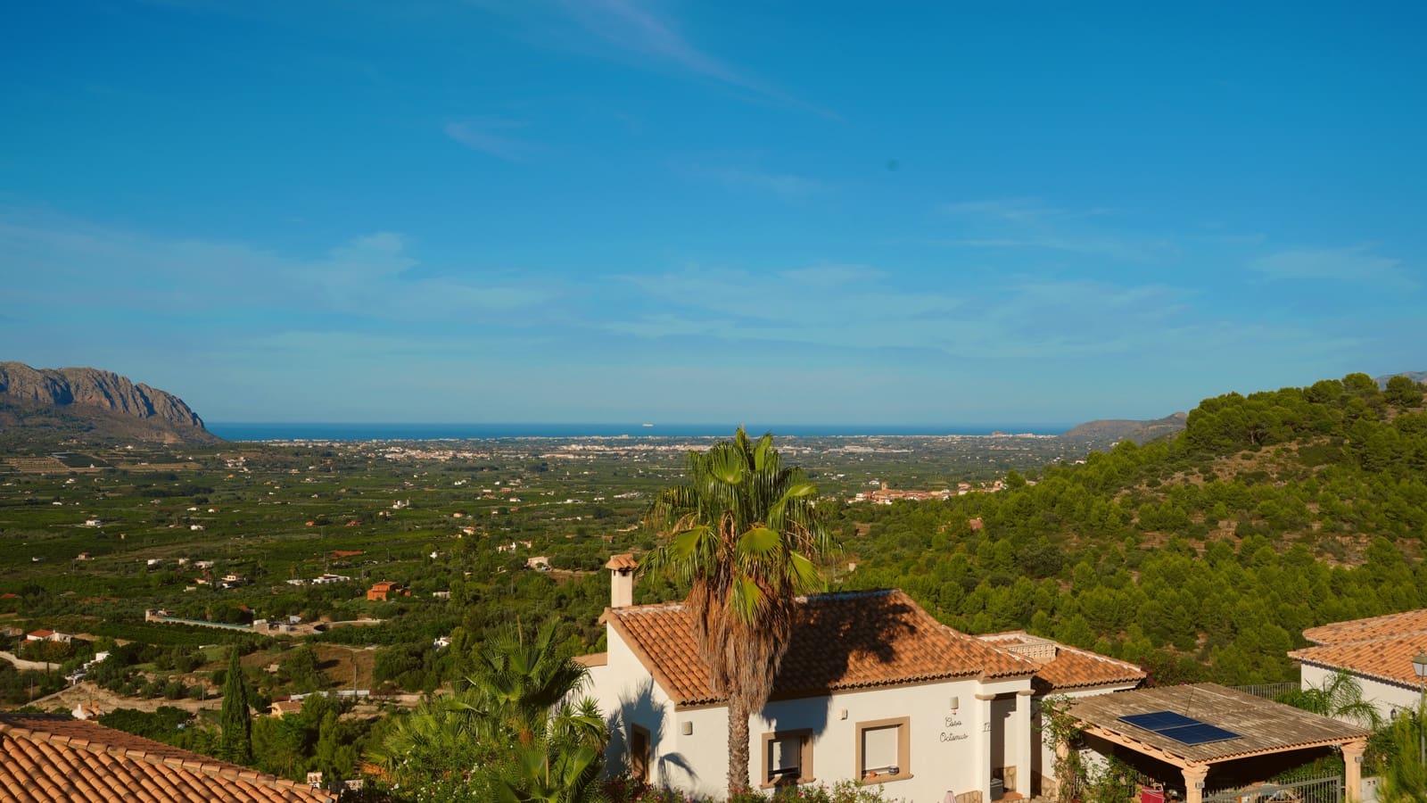4 chambre Villa/Maison à vendre à Orba avec piscine - 399 000 € (Ref: 10106571)