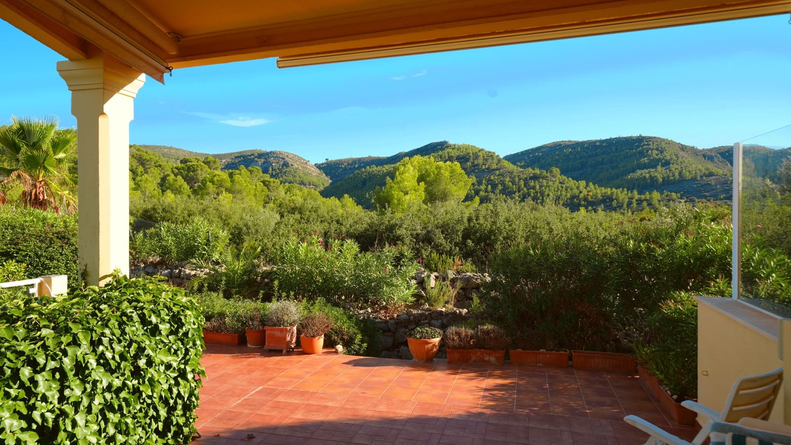 4 chambre Villa/Maison à vendre à Orba avec piscine - 399 000 € (Ref: 10106571)