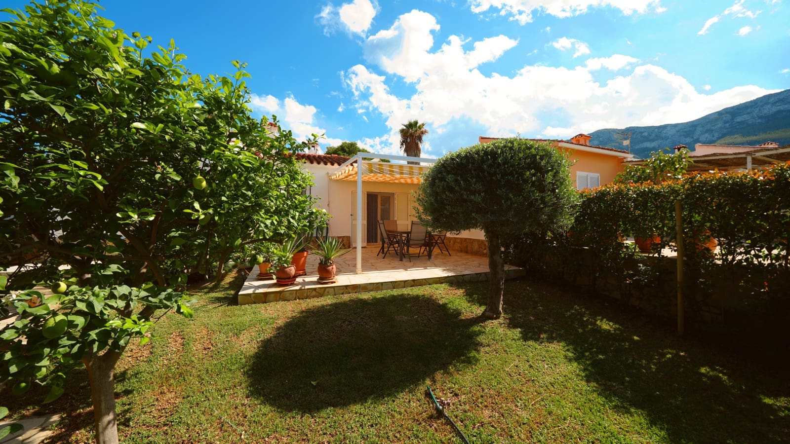 2 quarto Moradia para venda em Denia com piscina garagem - 330 000 € (Ref: 10145222)