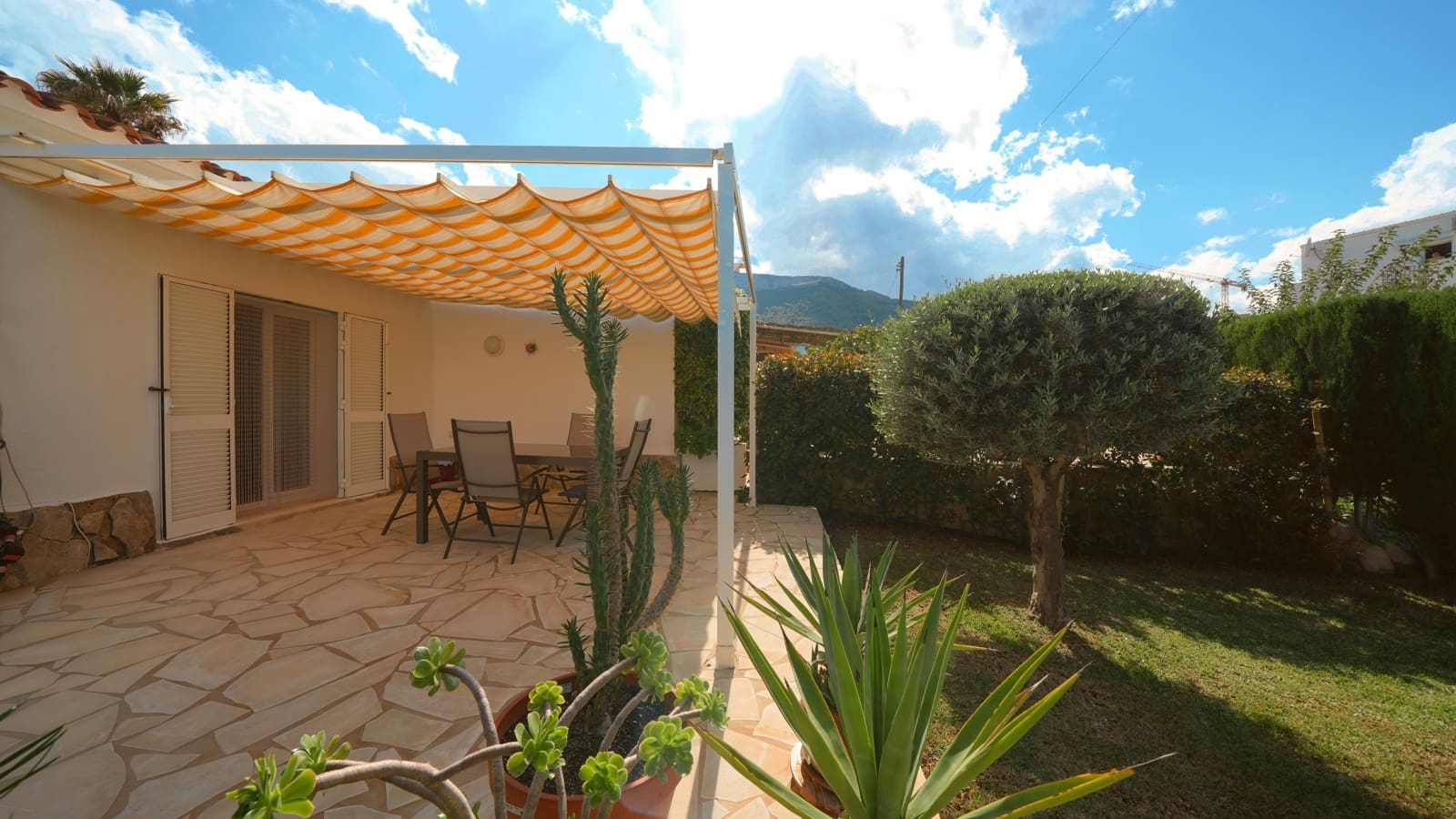 2 quarto Moradia para venda em Denia com piscina garagem - 330 000 € (Ref: 10145222)