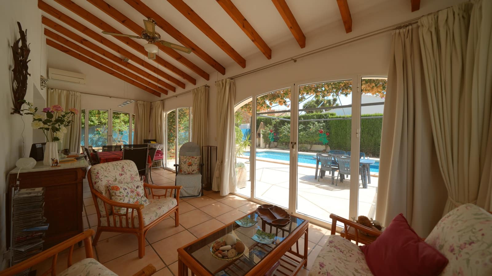 6 bedroom Villa for sale in Javea / Xabia with pool garage - € 715,000 (Ref: 10165853)