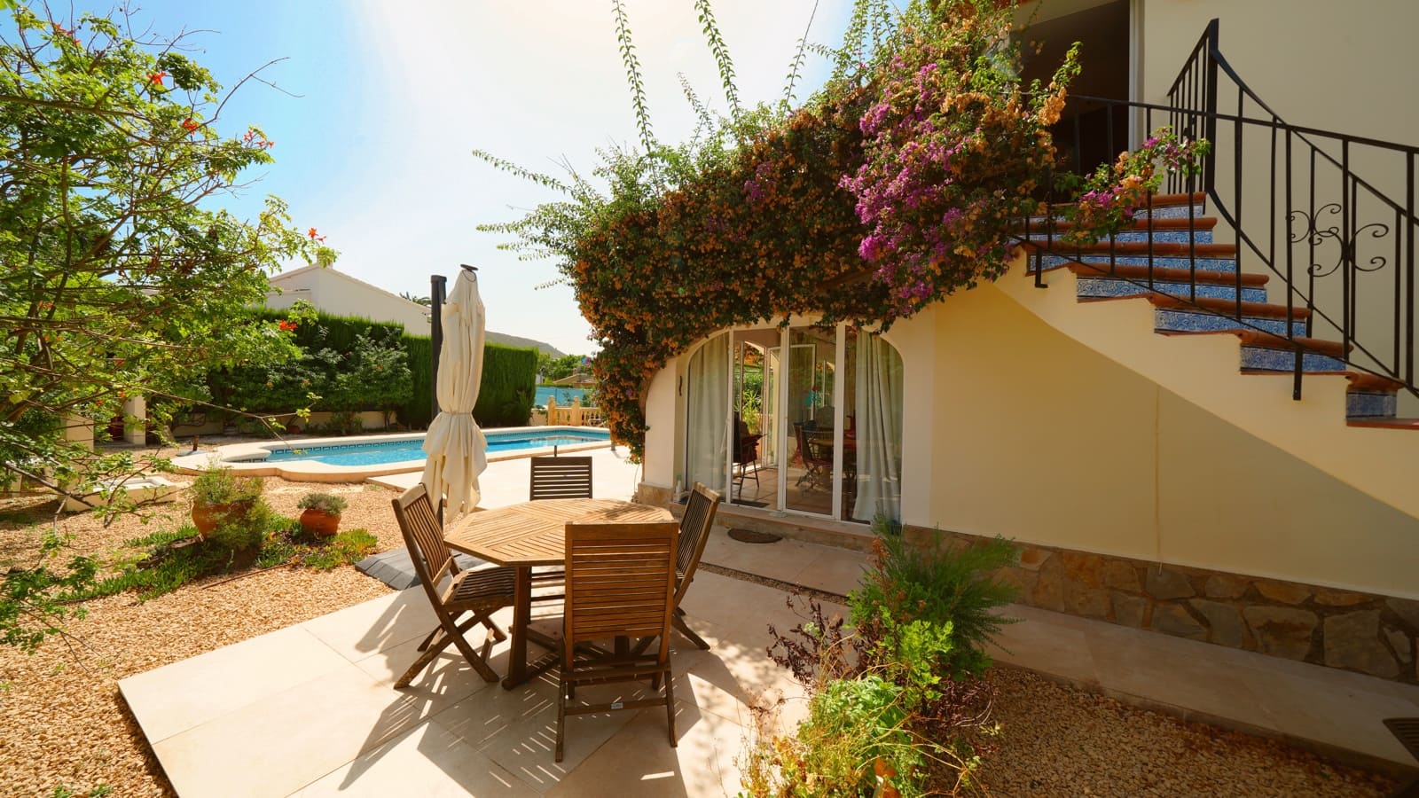 6 bedroom Villa for sale in Javea / Xabia with pool garage - € 715,000 (Ref: 10165853)