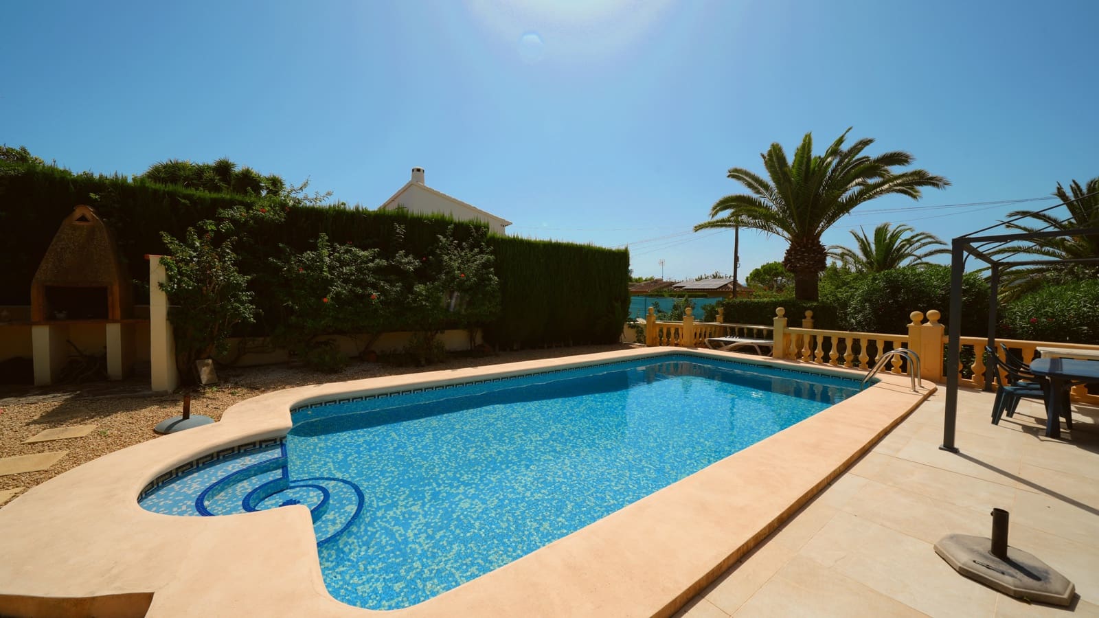 6 bedroom Villa for sale in Javea / Xabia with pool garage - € 715,000 (Ref: 10165853)