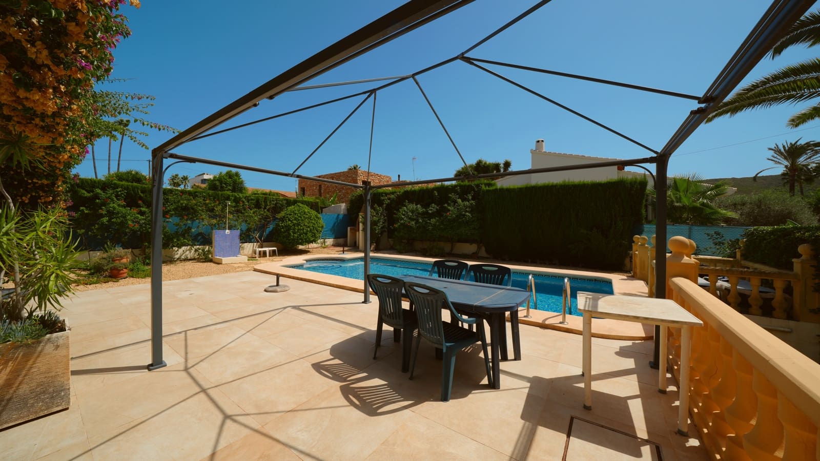 6 bedroom Villa for sale in Javea / Xabia with pool garage - € 715,000 (Ref: 10165853)