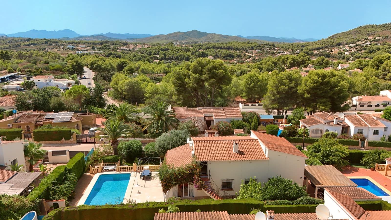 6 bedroom Villa for sale in Javea / Xabia with pool garage - € 715,000 (Ref: 10165853)