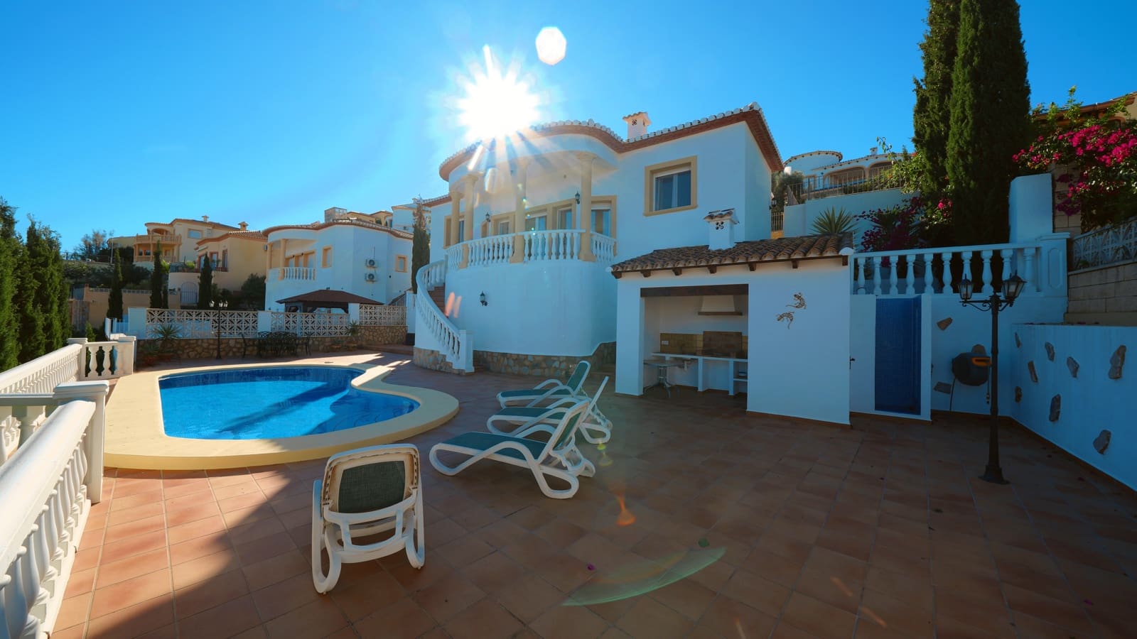 2 bedroom Villa for sale in Orba with pool garage - € 399,000 (Ref: 10172392)